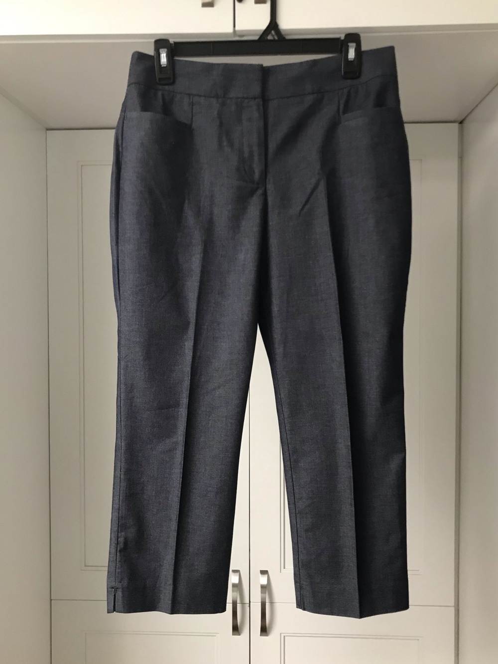 Classic Women's Ann Taylor Tailored Capris Ankle Pants - Navy / Denim Blue US 6P